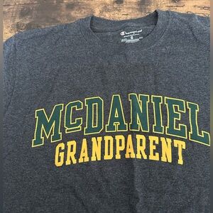 McDaniel College Grandparent Short Sleeve Tshirt Size Small